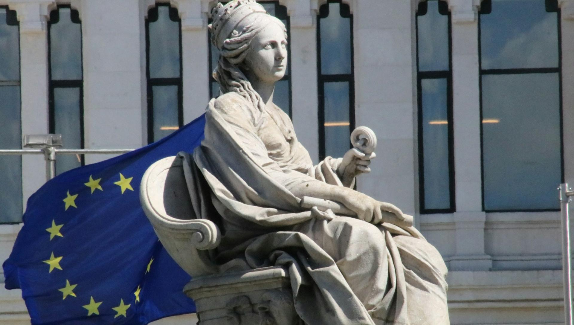 Россиянам перестали давать шенгенские мультивизы: что изменилось после ужесточений