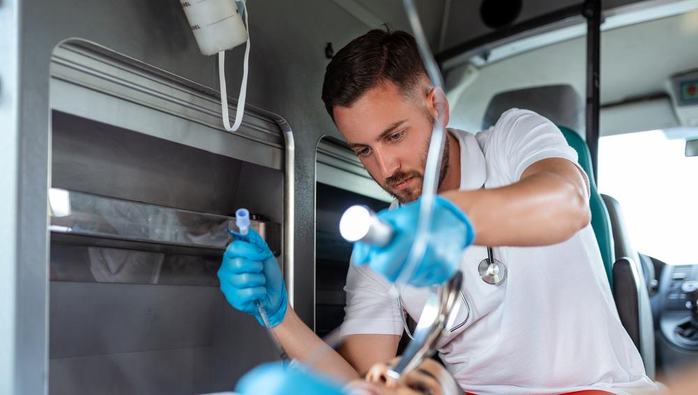 Российские туристы пострадали при падении лифта в отеле на Пхукете