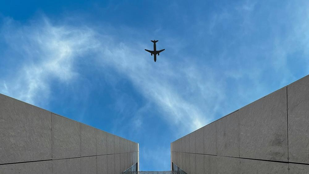 Вероятность ударов США по Ирану — 90%? Как это может повлиять на полеты