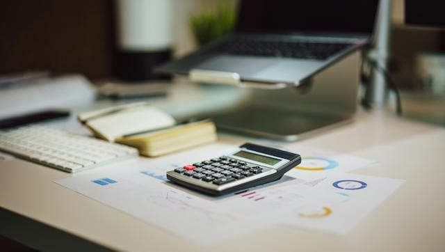 Турагентству придется доплатить налоги: его деятельность признали туроператорской