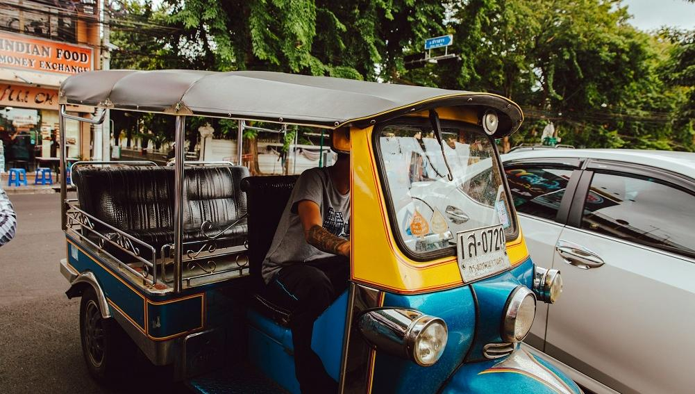 Эксперты: в Паттайе впервые за 30 лет подорожали тук-туки