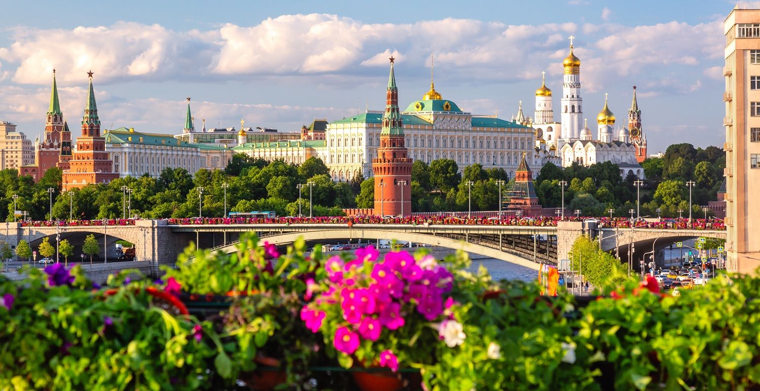 Туроператор Let’s Fly (входит в группу компаний «Слетать.ру»)