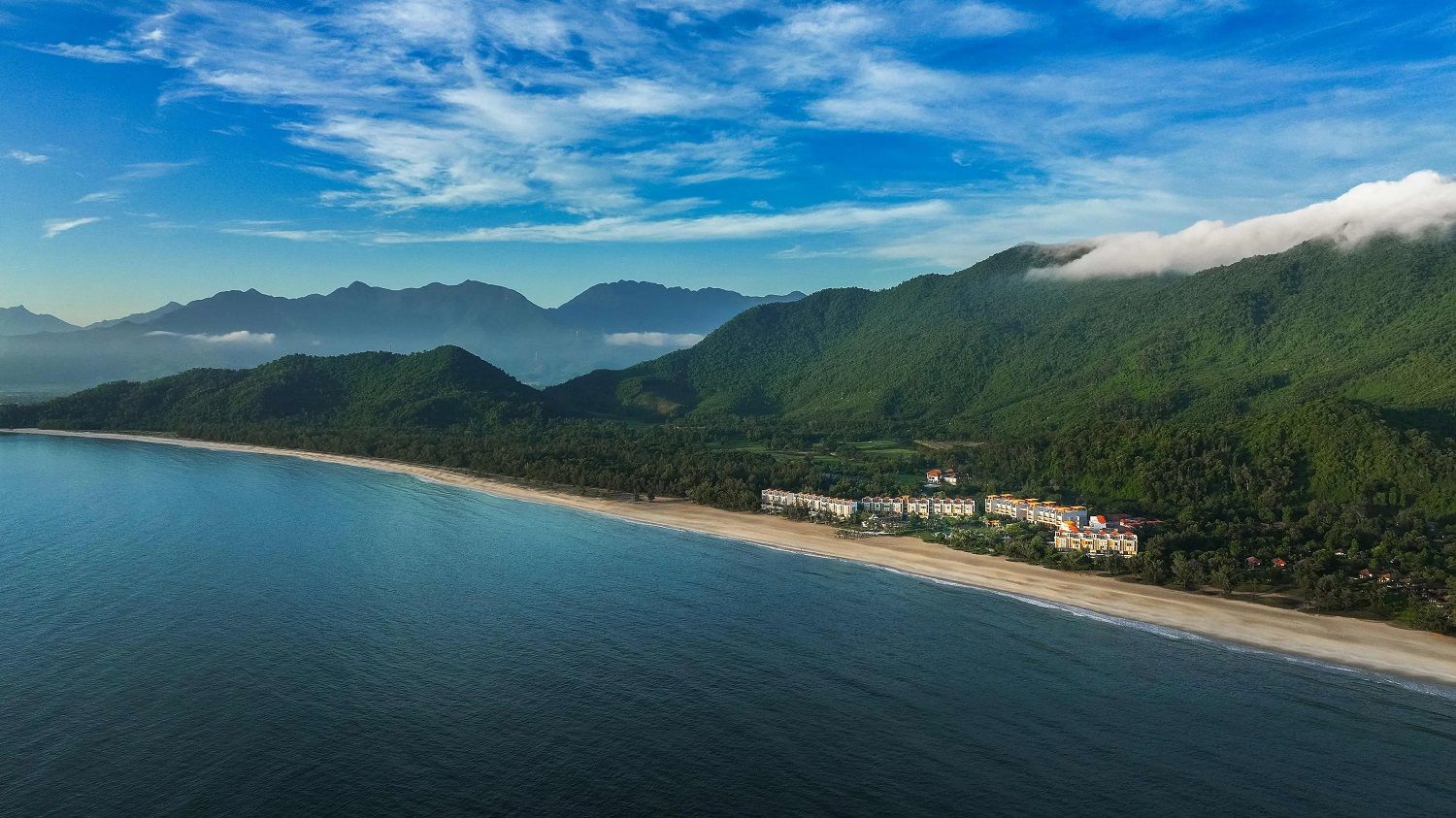 Курорт Angsana Lang Co